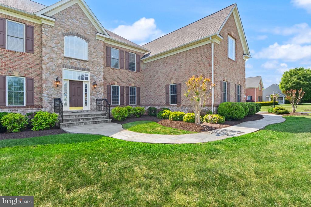 6962 EMMA CT, WARRENTON, Virginia 20187, 5 Bedrooms Bedrooms, ,4 BathroomsBathrooms,Residential,6962 EMMA CT,VAFQ2021620 MLS # VAFQ2021620 6962 EMMA CT, WARRENTON, Virginia 20187, 5 Bedrooms Bedrooms, ,4 BathroomsBathrooms,Residential,6962 EMMA CT,VAFQ2021620 MLS # VAFQ2021620