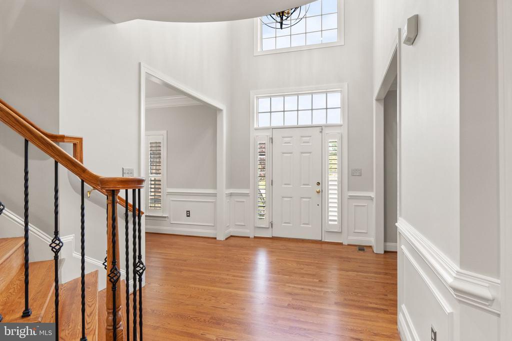 6962 EMMA CT, WARRENTON, Virginia 20187, 5 Bedrooms Bedrooms, ,4 BathroomsBathrooms,Residential,6962 EMMA CT,VAFQ2021620 MLS # VAFQ2021620 6962 EMMA CT, WARRENTON, Virginia 20187, 5 Bedrooms Bedrooms, ,4 BathroomsBathrooms,Residential,6962 EMMA CT,VAFQ2021620 MLS # VAFQ2021620