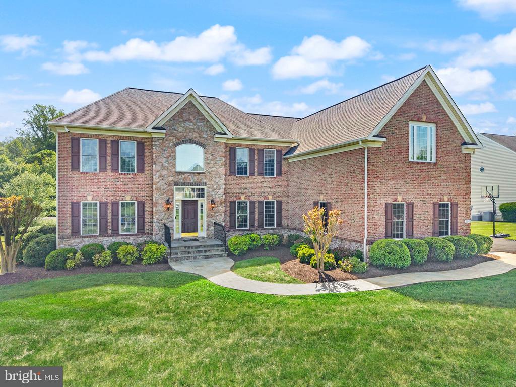 6962 EMMA CT, WARRENTON, Virginia 20187, 5 Bedrooms Bedrooms, ,4 BathroomsBathrooms,Residential,6962 EMMA CT,VAFQ2021620 MLS # VAFQ2021620 6962 EMMA CT, WARRENTON, Virginia 20187, 5 Bedrooms Bedrooms, ,4 BathroomsBathrooms,Residential,6962 EMMA CT,VAFQ2021620 MLS # VAFQ2021620