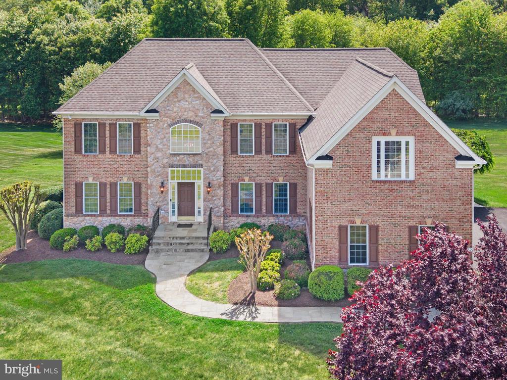6962 EMMA CT, WARRENTON, Virginia 20187, 5 Bedrooms Bedrooms, ,4 BathroomsBathrooms,Residential,6962 EMMA CT,VAFQ2021620 MLS # VAFQ2021620 6962 EMMA CT, WARRENTON, Virginia 20187, 5 Bedrooms Bedrooms, ,4 BathroomsBathrooms,Residential,6962 EMMA CT,VAFQ2021620 MLS # VAFQ2021620