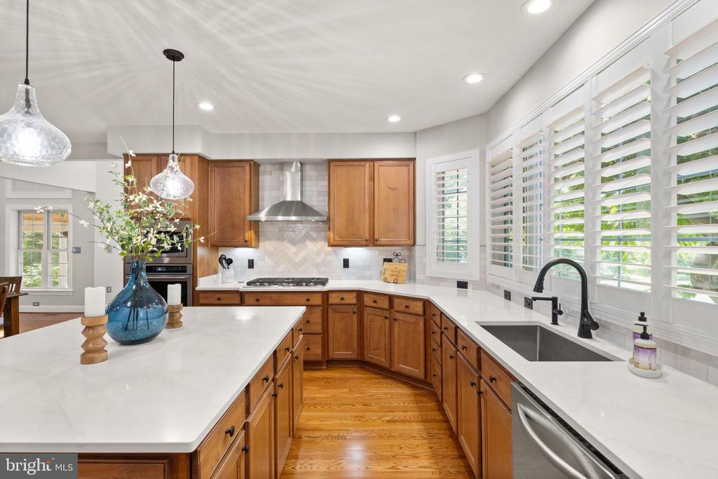 6962 EMMA CT, WARRENTON, Virginia 20187, 5 Bedrooms Bedrooms, ,4 BathroomsBathrooms,Residential,6962 EMMA CT,VAFQ2021620 MLS # VAFQ2021620 6962 EMMA CT, WARRENTON, Virginia 20187, 5 Bedrooms Bedrooms, ,4 BathroomsBathrooms,Residential,6962 EMMA CT,VAFQ2021620 MLS # VAFQ2021620