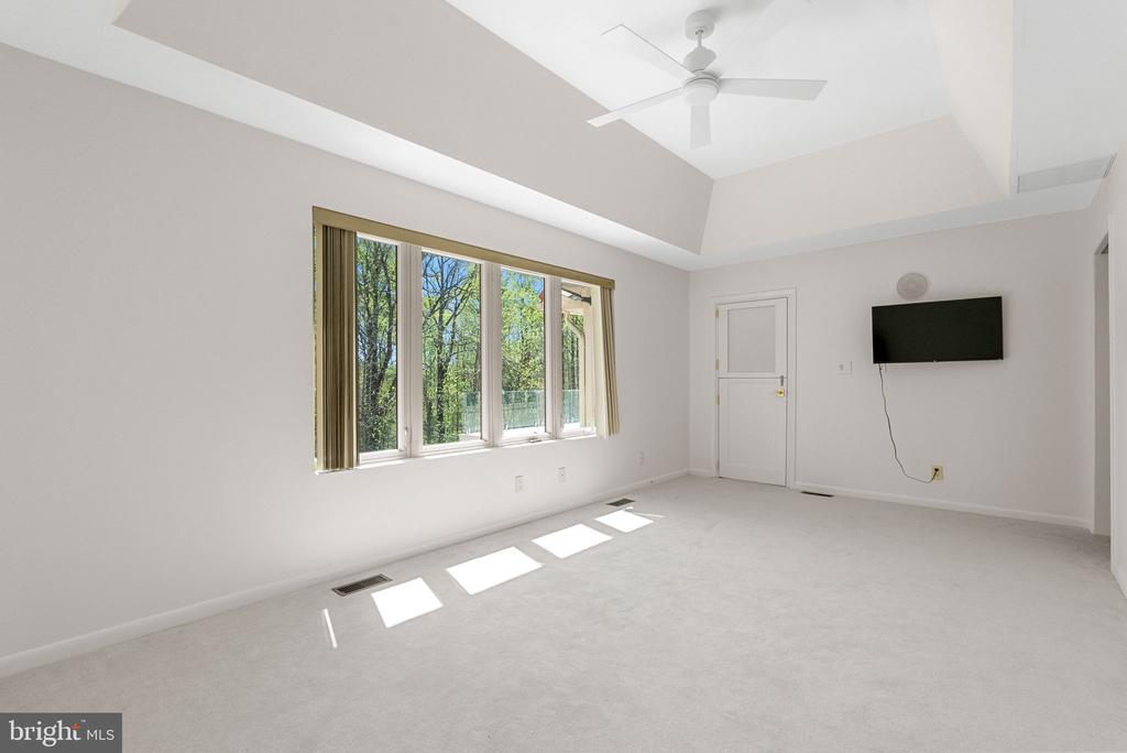 11227 N CLUB DR, FREDERICKSBURG, Virginia 22408, 6 Bedrooms Bedrooms, ,5 BathroomsBathrooms,Residential,11227 N CLUB DR,VASP2042296 MLS # VASP2042296 11227 N CLUB DR, FREDERICKSBURG, Virginia 22408, 6 Bedrooms Bedrooms, ,5 BathroomsBathrooms,Residential,11227 N CLUB DR,VASP2042296 MLS # VASP2042296