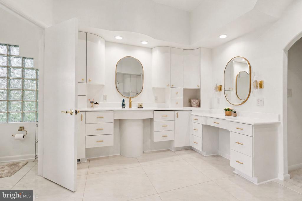 11227 N CLUB DR, FREDERICKSBURG, Virginia 22408, 6 Bedrooms Bedrooms, ,5 BathroomsBathrooms,Residential,11227 N CLUB DR,VASP2042296 MLS # VASP2042296 11227 N CLUB DR, FREDERICKSBURG, Virginia 22408, 6 Bedrooms Bedrooms, ,5 BathroomsBathrooms,Residential,11227 N CLUB DR,VASP2042296 MLS # VASP2042296
