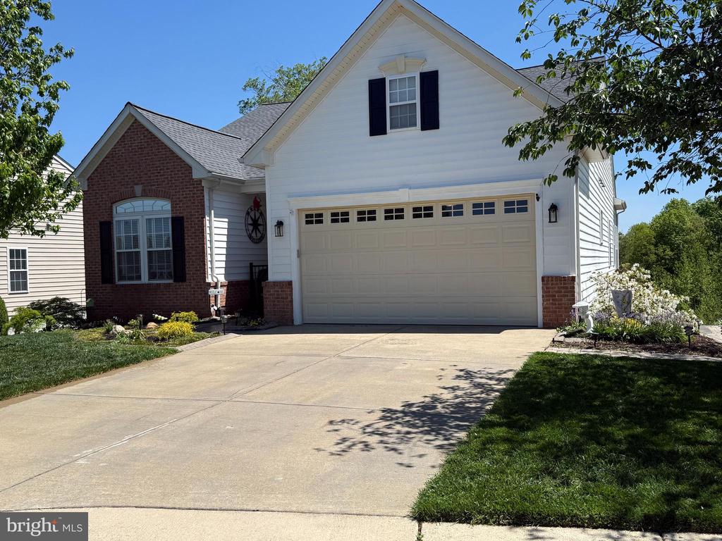 5201 E PHILIPPI PL, FREDERICKSBURG, Virginia 22407, 3 Bedrooms Bedrooms, ,3 BathroomsBathrooms,Residential,5201 E PHILIPPI PL,VASP2042230 MLS # VASP2042230