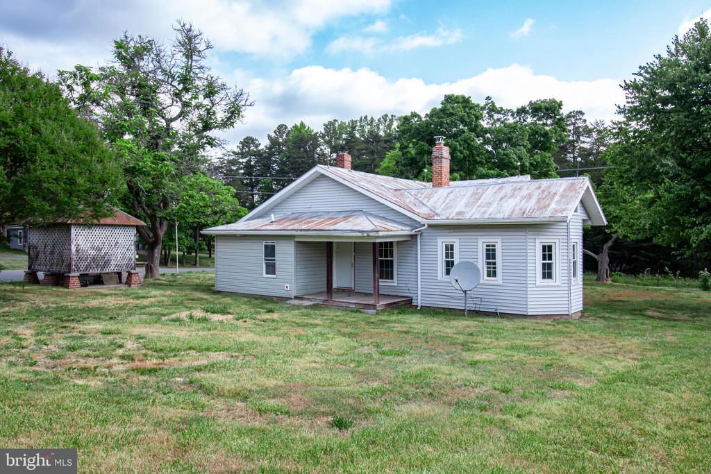 198 MT HOPE CHURCH, BUMPASS, Virginia 23024, 3 Bedrooms Bedrooms, ,1 BathroomBathrooms,Residential,198 MT HOPE CHURCH,VALA2009948 MLS # VALA2009948 198 MT HOPE CHURCH, BUMPASS, Virginia 23024, 3 Bedrooms Bedrooms, ,1 BathroomBathrooms,Residential,198 MT HOPE CHURCH,VALA2009948 MLS # VALA2009948