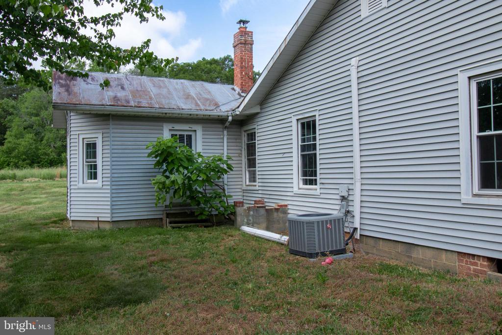 198 MT HOPE CHURCH, BUMPASS, Virginia 23024, 3 Bedrooms Bedrooms, ,1 BathroomBathrooms,Residential,198 MT HOPE CHURCH,VALA2009948 MLS # VALA2009948 198 MT HOPE CHURCH, BUMPASS, Virginia 23024, 3 Bedrooms Bedrooms, ,1 BathroomBathrooms,Residential,198 MT HOPE CHURCH,VALA2009948 MLS # VALA2009948
