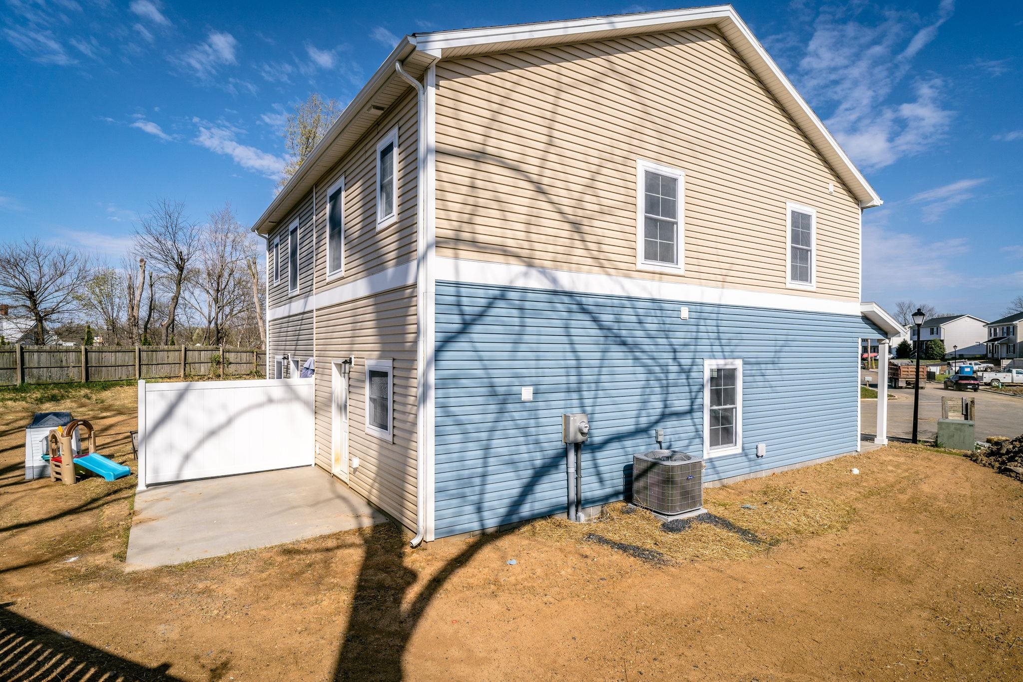 100 SUTER ST, HARRISONBURG, Virginia 22802, 3 Bedrooms Bedrooms, ,2 BathroomsBathrooms,Residential,100 SUTER ST,677589 MLS # 677589 100 SUTER ST, HARRISONBURG, Virginia 22802, 3 Bedrooms Bedrooms, ,2 BathroomsBathrooms,Residential,100 SUTER ST,677589 MLS # 677589