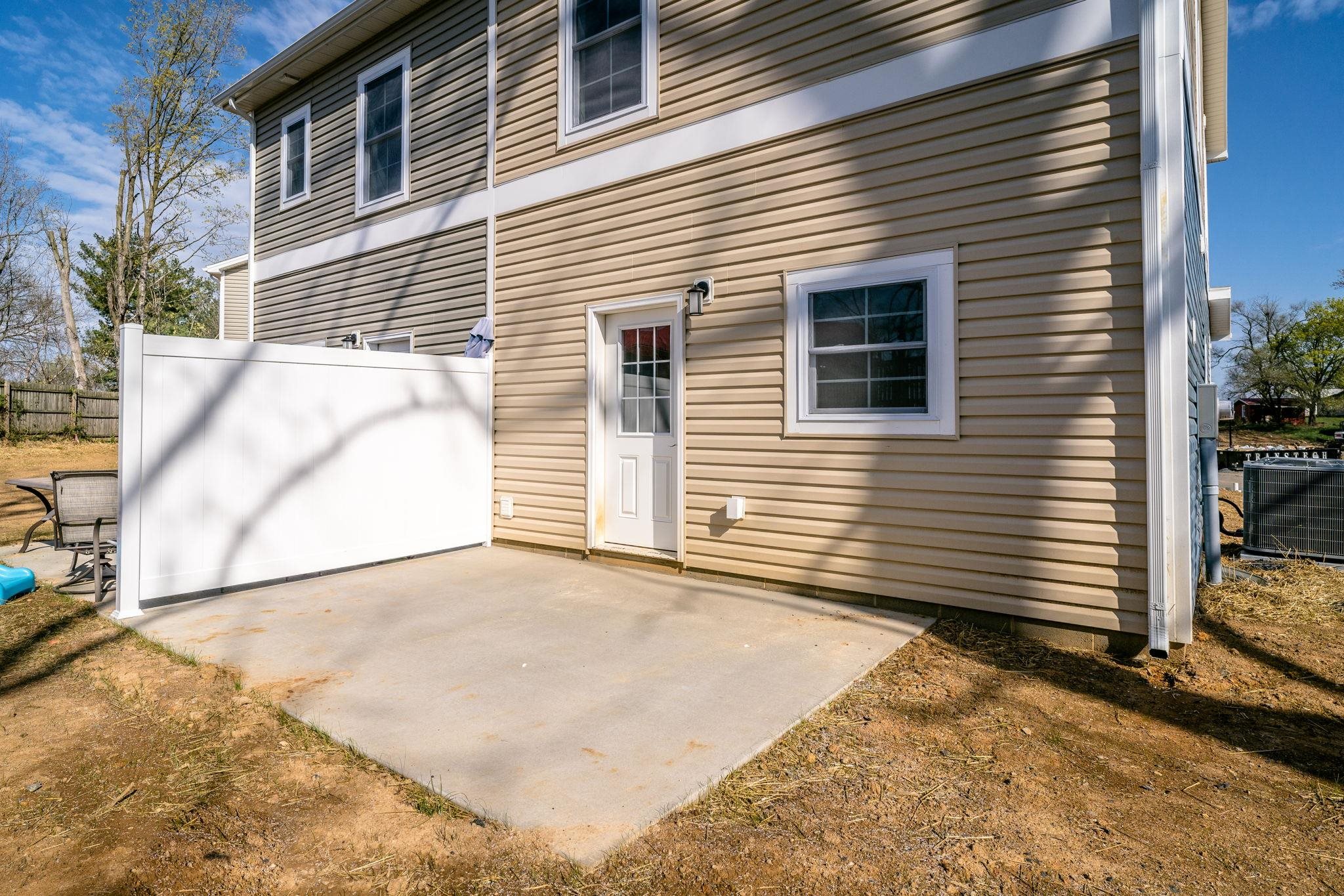 100 SUTER ST, HARRISONBURG, Virginia 22802, 3 Bedrooms Bedrooms, ,2 BathroomsBathrooms,Residential,100 SUTER ST,677589 MLS # 677589 100 SUTER ST, HARRISONBURG, Virginia 22802, 3 Bedrooms Bedrooms, ,2 BathroomsBathrooms,Residential,100 SUTER ST,677589 MLS # 677589