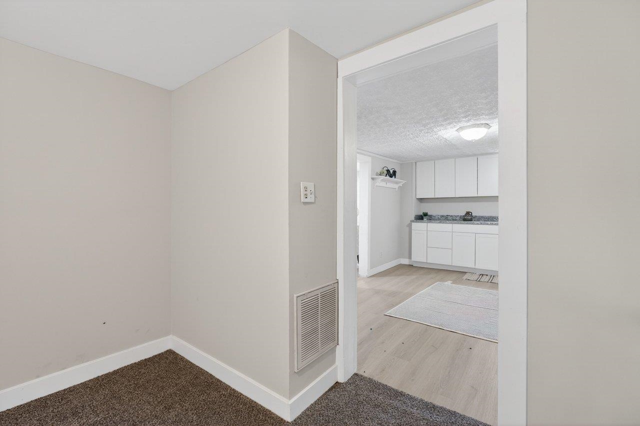 16863 E PROSPECT AVE, ELKTON, Virginia 22827, 3 Bedrooms Bedrooms, ,1 BathroomBathrooms,Residential,16863 E PROSPECT AVE,677602 MLS # 677602 16863 E PROSPECT AVE, ELKTON, Virginia 22827, 3 Bedrooms Bedrooms, ,1 BathroomBathrooms,Residential,16863 E PROSPECT AVE,677602 MLS # 677602