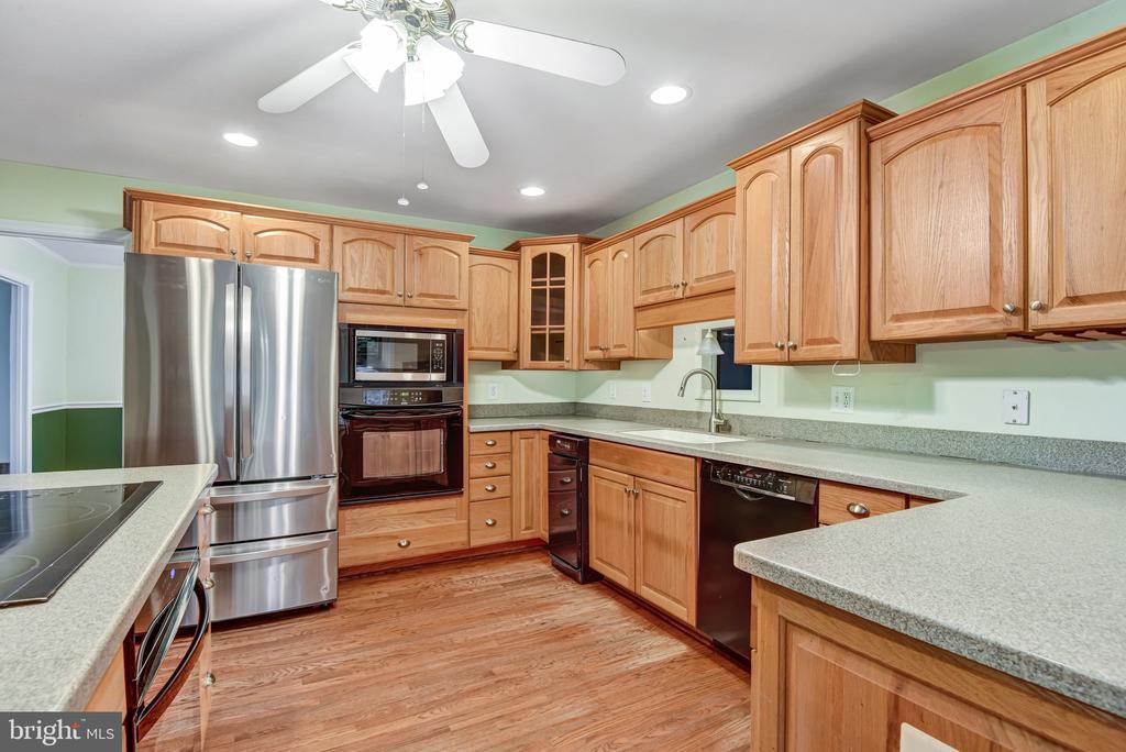 7961 LEEDS MANOR ROAD RD, MARSHALL, Virginia 20115, 3 Bedrooms Bedrooms, ,2 BathroomsBathrooms,Residential,7961 LEEDS MANOR ROAD RD,VAFQ2021662 MLS # VAFQ2021662 7961 LEEDS MANOR ROAD RD, MARSHALL, Virginia 20115, 3 Bedrooms Bedrooms, ,2 BathroomsBathrooms,Residential,7961 LEEDS MANOR ROAD RD,VAFQ2021662 MLS # VAFQ2021662