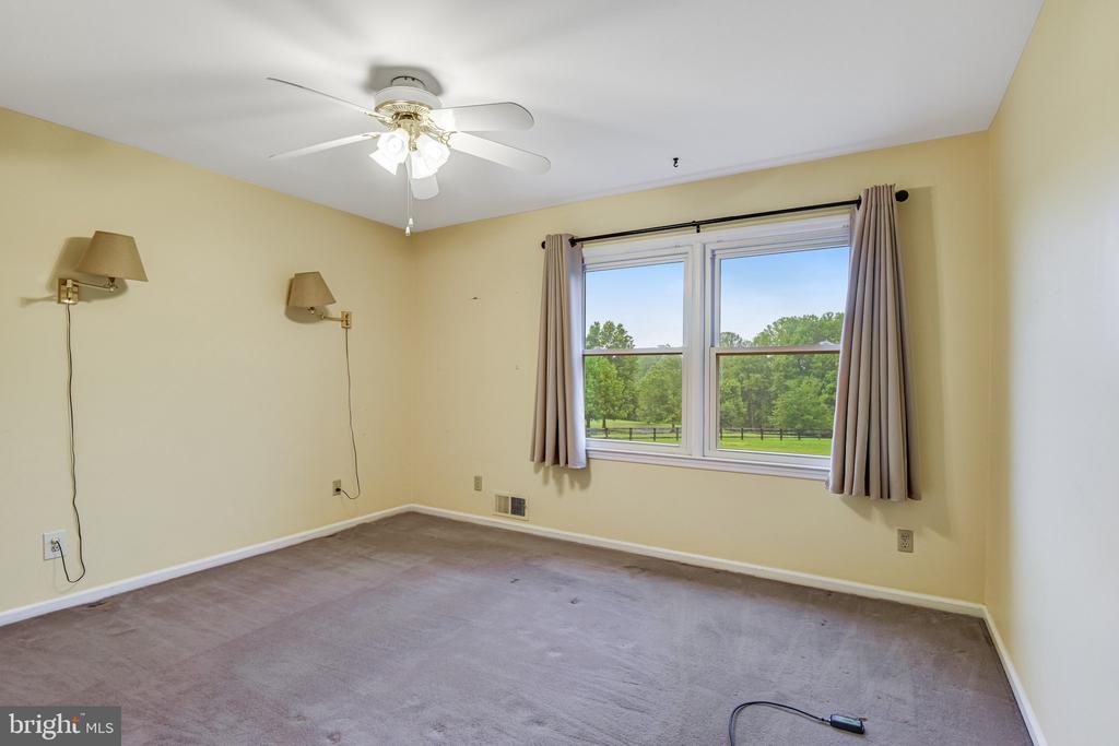 7961 LEEDS MANOR ROAD RD, MARSHALL, Virginia 20115, 3 Bedrooms Bedrooms, ,2 BathroomsBathrooms,Residential,7961 LEEDS MANOR ROAD RD,VAFQ2021662 MLS # VAFQ2021662 7961 LEEDS MANOR ROAD RD, MARSHALL, Virginia 20115, 3 Bedrooms Bedrooms, ,2 BathroomsBathrooms,Residential,7961 LEEDS MANOR ROAD RD,VAFQ2021662 MLS # VAFQ2021662