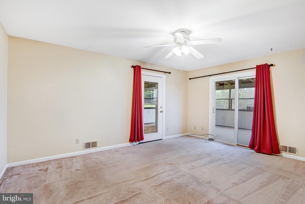 7961 LEEDS MANOR ROAD RD, MARSHALL, Virginia 20115, 3 Bedrooms Bedrooms, ,2 BathroomsBathrooms,Residential,7961 LEEDS MANOR ROAD RD,VAFQ2021662 MLS # VAFQ2021662 7961 LEEDS MANOR ROAD RD, MARSHALL, Virginia 20115, 3 Bedrooms Bedrooms, ,2 BathroomsBathrooms,Residential,7961 LEEDS MANOR ROAD RD,VAFQ2021662 MLS # VAFQ2021662