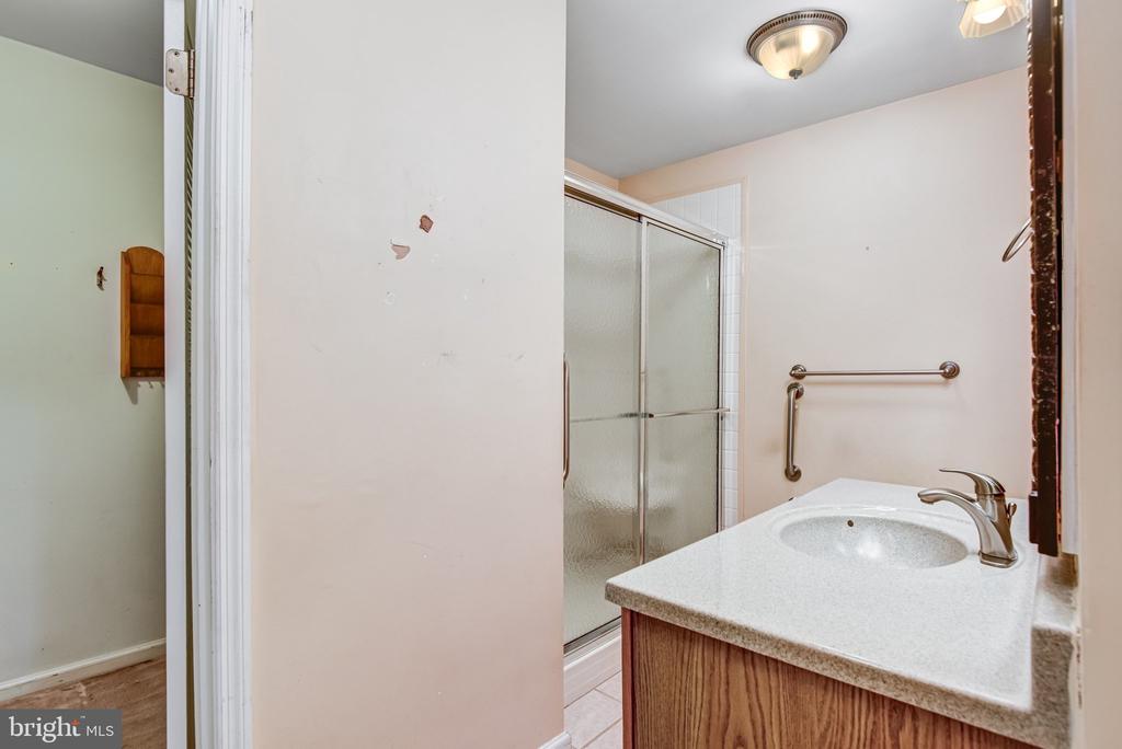 7961 LEEDS MANOR ROAD RD, MARSHALL, Virginia 20115, 3 Bedrooms Bedrooms, ,2 BathroomsBathrooms,Residential,7961 LEEDS MANOR ROAD RD,VAFQ2021662 MLS # VAFQ2021662 7961 LEEDS MANOR ROAD RD, MARSHALL, Virginia 20115, 3 Bedrooms Bedrooms, ,2 BathroomsBathrooms,Residential,7961 LEEDS MANOR ROAD RD,VAFQ2021662 MLS # VAFQ2021662