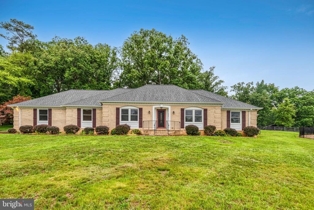 7961 LEEDS MANOR ROAD RD, MARSHALL, Virginia 20115, 3 Bedrooms Bedrooms, ,2 BathroomsBathrooms,Residential,7961 LEEDS MANOR ROAD RD,VAFQ2021662 MLS # VAFQ2021662 7961 LEEDS MANOR ROAD RD, MARSHALL, Virginia 20115, 3 Bedrooms Bedrooms, ,2 BathroomsBathrooms,Residential,7961 LEEDS MANOR ROAD RD,VAFQ2021662 MLS # VAFQ2021662