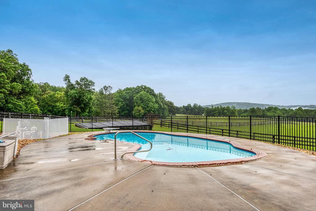 7961 LEEDS MANOR ROAD RD, MARSHALL, Virginia 20115, 3 Bedrooms Bedrooms, ,2 BathroomsBathrooms,Residential,7961 LEEDS MANOR ROAD RD,VAFQ2021662 MLS # VAFQ2021662 7961 LEEDS MANOR ROAD RD, MARSHALL, Virginia 20115, 3 Bedrooms Bedrooms, ,2 BathroomsBathrooms,Residential,7961 LEEDS MANOR ROAD RD,VAFQ2021662 MLS # VAFQ2021662