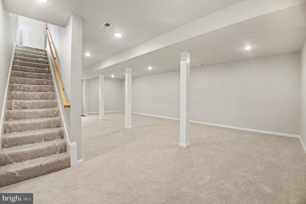 2426 SALEM CHURCH RD, FREDERICKSBURG, Virginia 22407, 3 Bedrooms Bedrooms, ,4 BathroomsBathrooms,Residential,2426 SALEM CHURCH RD,VASP2041612 MLS # VASP2041612
