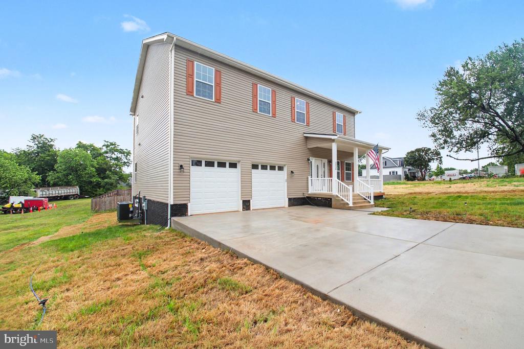 2426 SALEM CHURCH RD, FREDERICKSBURG, Virginia 22407, 3 Bedrooms Bedrooms, ,4 BathroomsBathrooms,Residential,2426 SALEM CHURCH RD,VASP2041612 MLS # VASP2041612
