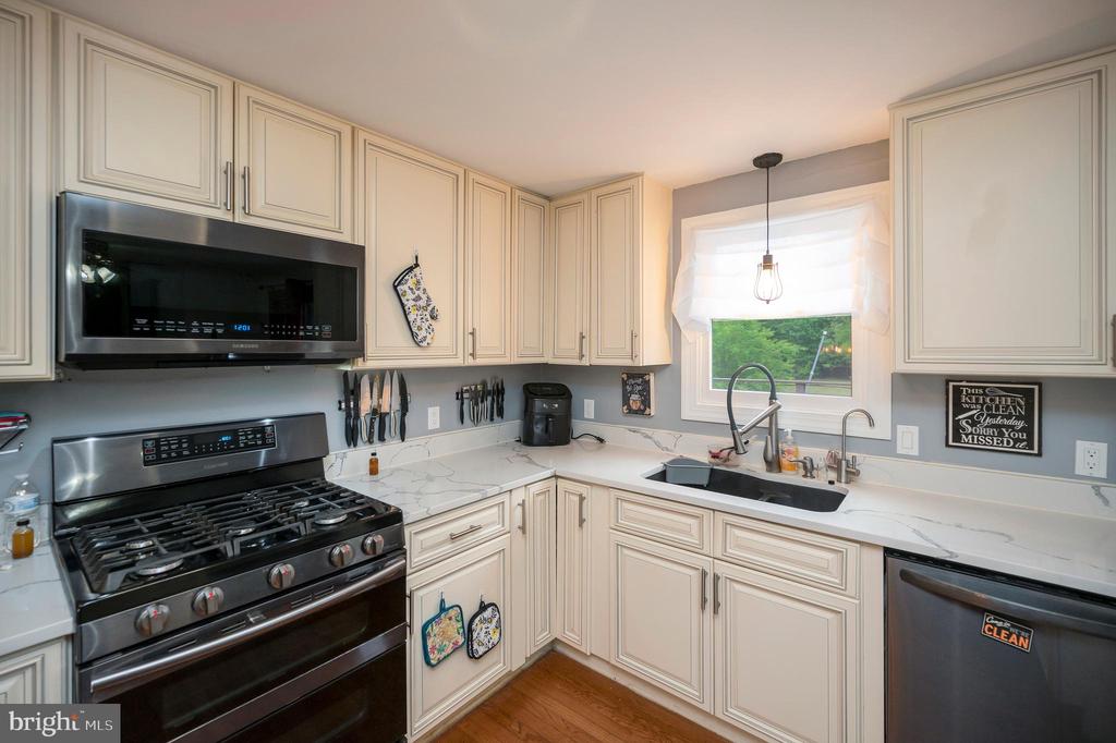 8908 JENNINGS LN, SPOTSYLVANIA, Virginia 22551, 5 Bedrooms Bedrooms, ,2 BathroomsBathrooms,Residential,8908 JENNINGS LN,VASP2042190 MLS # VASP2042190 8908 JENNINGS LN, SPOTSYLVANIA, Virginia 22551, 5 Bedrooms Bedrooms, ,2 BathroomsBathrooms,Residential,8908 JENNINGS LN,VASP2042190 MLS # VASP2042190