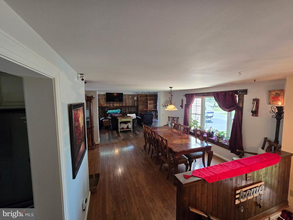 8908 JENNINGS LN, SPOTSYLVANIA, Virginia 22551, 5 Bedrooms Bedrooms, ,2 BathroomsBathrooms,Residential,8908 JENNINGS LN,VASP2042190 MLS # VASP2042190 8908 JENNINGS LN, SPOTSYLVANIA, Virginia 22551, 5 Bedrooms Bedrooms, ,2 BathroomsBathrooms,Residential,8908 JENNINGS LN,VASP2042190 MLS # VASP2042190