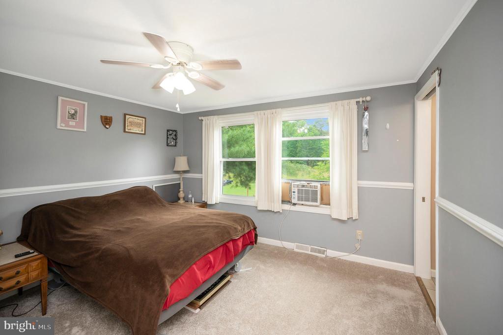 8908 JENNINGS LN, SPOTSYLVANIA, Virginia 22551, 5 Bedrooms Bedrooms, ,2 BathroomsBathrooms,Residential,8908 JENNINGS LN,VASP2042190 MLS # VASP2042190 8908 JENNINGS LN, SPOTSYLVANIA, Virginia 22551, 5 Bedrooms Bedrooms, ,2 BathroomsBathrooms,Residential,8908 JENNINGS LN,VASP2042190 MLS # VASP2042190