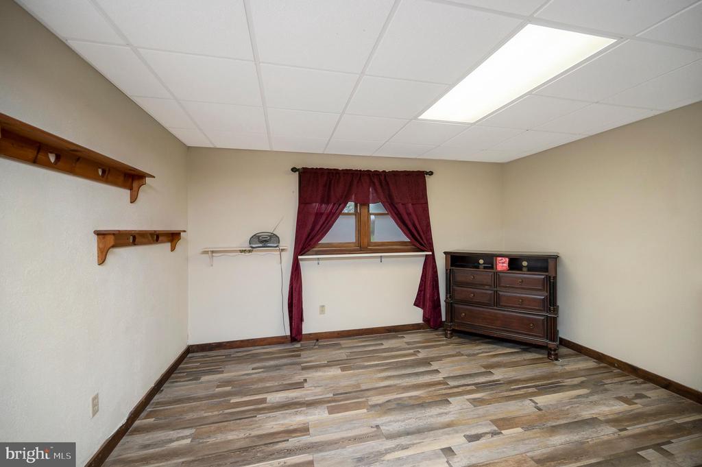 8908 JENNINGS LN, SPOTSYLVANIA, Virginia 22551, 5 Bedrooms Bedrooms, ,2 BathroomsBathrooms,Residential,8908 JENNINGS LN,VASP2042190 MLS # VASP2042190 8908 JENNINGS LN, SPOTSYLVANIA, Virginia 22551, 5 Bedrooms Bedrooms, ,2 BathroomsBathrooms,Residential,8908 JENNINGS LN,VASP2042190 MLS # VASP2042190