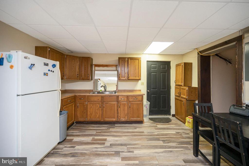 8908 JENNINGS LN, SPOTSYLVANIA, Virginia 22551, 5 Bedrooms Bedrooms, ,2 BathroomsBathrooms,Residential,8908 JENNINGS LN,VASP2042190 MLS # VASP2042190 8908 JENNINGS LN, SPOTSYLVANIA, Virginia 22551, 5 Bedrooms Bedrooms, ,2 BathroomsBathrooms,Residential,8908 JENNINGS LN,VASP2042190 MLS # VASP2042190
