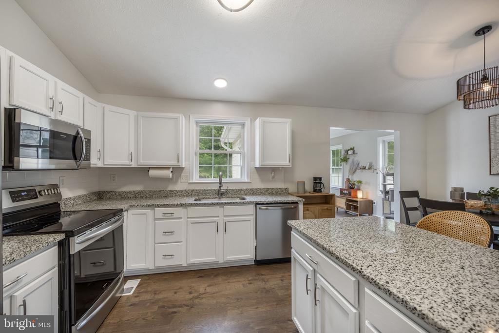 10322 WISTERIA DR, FREDERICKSBURG, Virginia 22408, 3 Bedrooms Bedrooms, ,2 BathroomsBathrooms,Residential,10322 WISTERIA DR,VASP2042328 MLS # VASP2042328 10322 WISTERIA DR, FREDERICKSBURG, Virginia 22408, 3 Bedrooms Bedrooms, ,2 BathroomsBathrooms,Residential,10322 WISTERIA DR,VASP2042328 MLS # VASP2042328