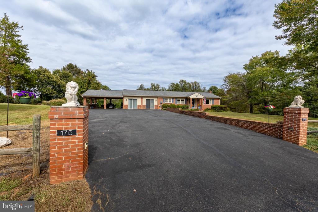 175 WILDWOOD DR, RUCKERSVILLE, Virginia 22968, 3 Bedrooms Bedrooms, ,2 BathroomsBathrooms,Residential,175 WILDWOOD DR,VAGR2000868 MLS # VAGR2000868