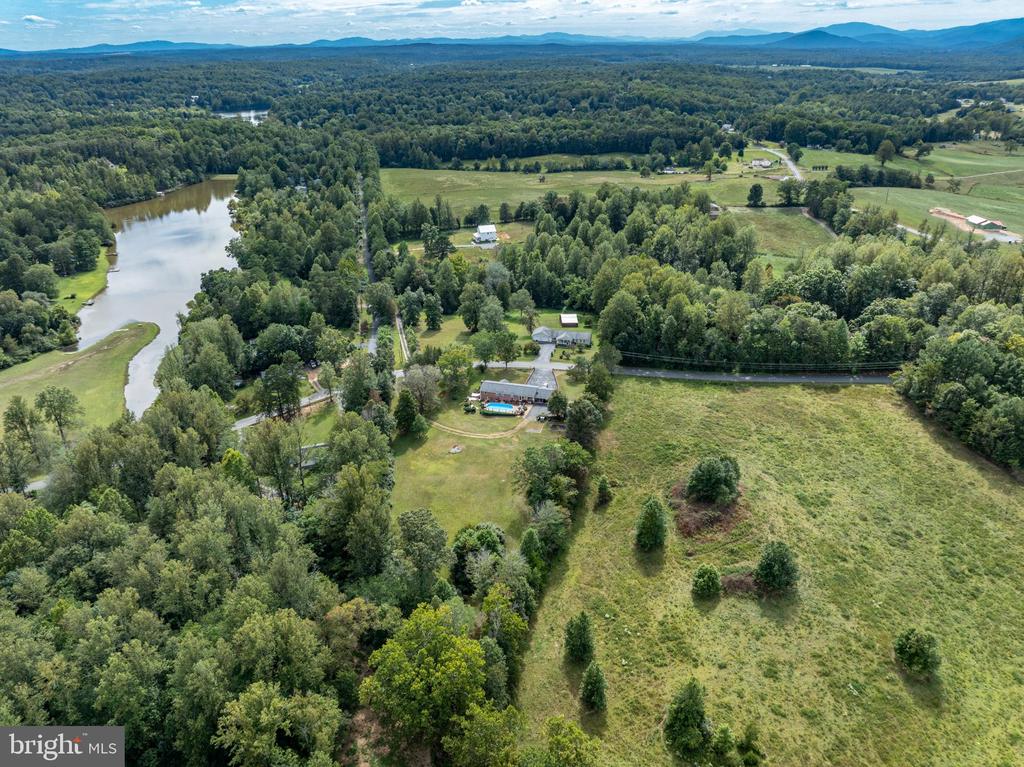 175 WILDWOOD DR, RUCKERSVILLE, Virginia 22968, 3 Bedrooms Bedrooms, ,2 BathroomsBathrooms,Residential,175 WILDWOOD DR,VAGR2000868 MLS # VAGR2000868