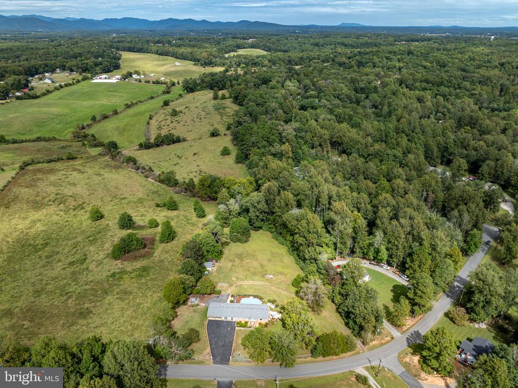 175 WILDWOOD DR, RUCKERSVILLE, Virginia 22968, 3 Bedrooms Bedrooms, ,2 BathroomsBathrooms,Residential,175 WILDWOOD DR,VAGR2000868 MLS # VAGR2000868