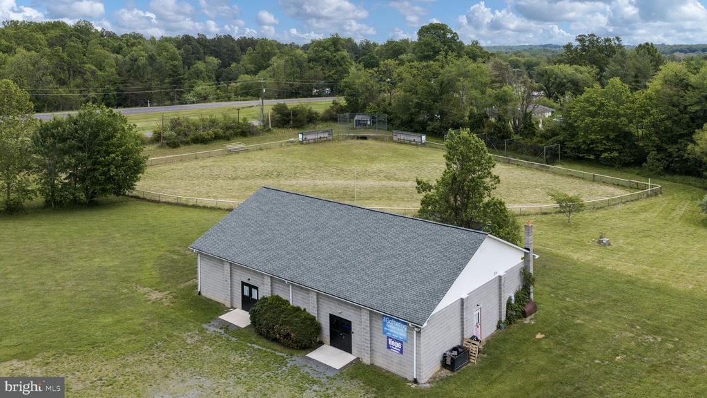 9 PAYNE LN, AMISSVILLE, Virginia 20106, 3 Bedrooms Bedrooms, ,2 BathroomsBathrooms,Residential,9 PAYNE LN,VARP2002666 MLS # VARP2002666 9 PAYNE LN, AMISSVILLE, Virginia 20106, 3 Bedrooms Bedrooms, ,2 BathroomsBathrooms,Residential,9 PAYNE LN,VARP2002666 MLS # VARP2002666