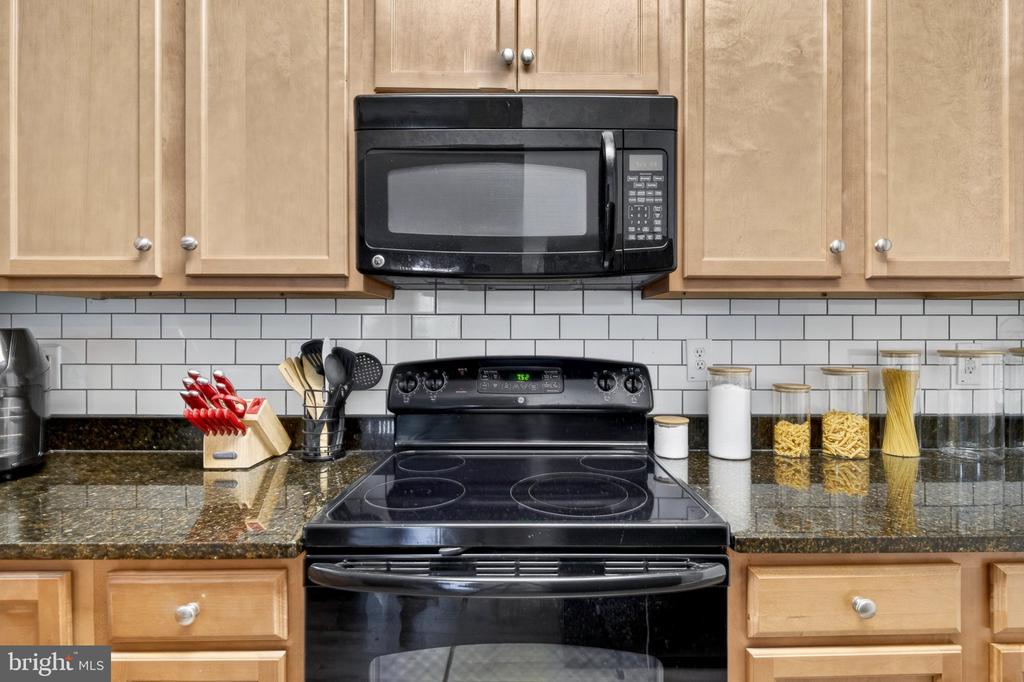 6161 WILLOW PL, BEALETON, Virginia 22712, 1 Bedroom Bedrooms, ,1 BathroomBathrooms,Residential,6161 WILLOW PL,VAFQ2022212 MLS # VAFQ2022212 6161 WILLOW PL, BEALETON, Virginia 22712, 1 Bedroom Bedrooms, ,1 BathroomBathrooms,Residential,6161 WILLOW PL,VAFQ2022212 MLS # VAFQ2022212