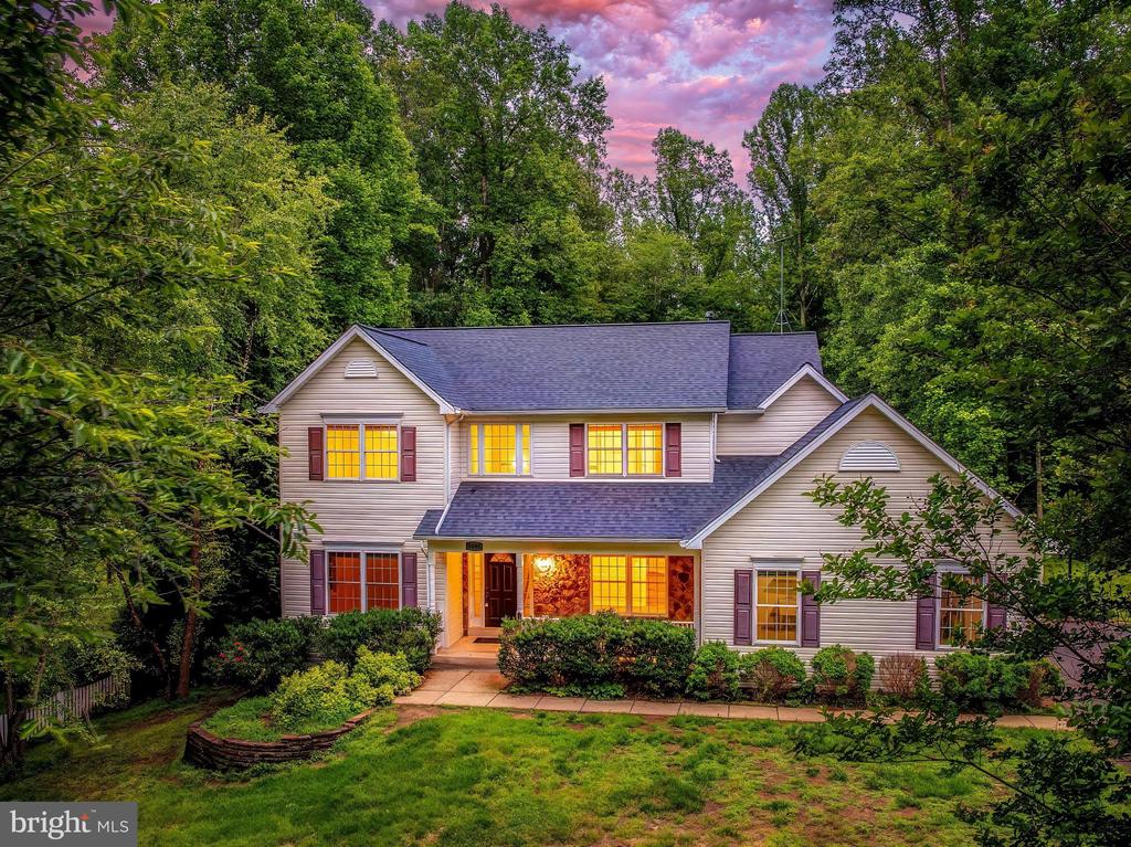 9085 GROUNDHOG LN, MARSHALL, Virginia 20115, 4 Bedrooms Bedrooms, ,2 BathroomsBathrooms,Residential,9085 GROUNDHOG LN,VAFQ2022220 MLS # VAFQ2022220 9085 GROUNDHOG LN, MARSHALL, Virginia 20115, 4 Bedrooms Bedrooms, ,2 BathroomsBathrooms,Residential,9085 GROUNDHOG LN,VAFQ2022220 MLS # VAFQ2022220