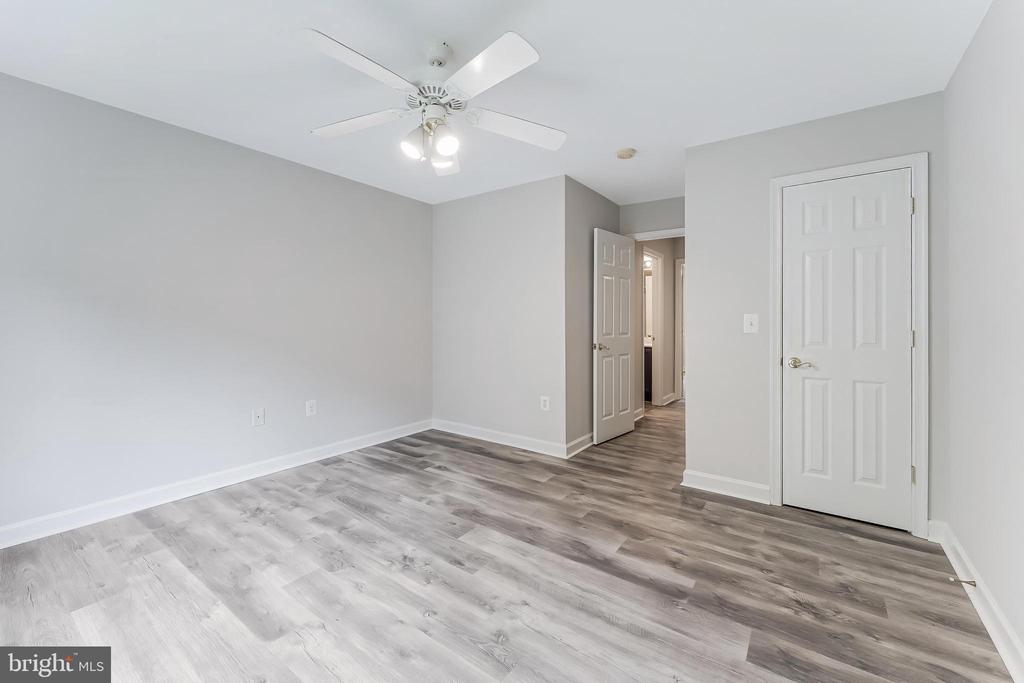 9085 GROUNDHOG LN, MARSHALL, Virginia 20115, 4 Bedrooms Bedrooms, ,2 BathroomsBathrooms,Residential,9085 GROUNDHOG LN,VAFQ2022220 MLS # VAFQ2022220 9085 GROUNDHOG LN, MARSHALL, Virginia 20115, 4 Bedrooms Bedrooms, ,2 BathroomsBathrooms,Residential,9085 GROUNDHOG LN,VAFQ2022220 MLS # VAFQ2022220