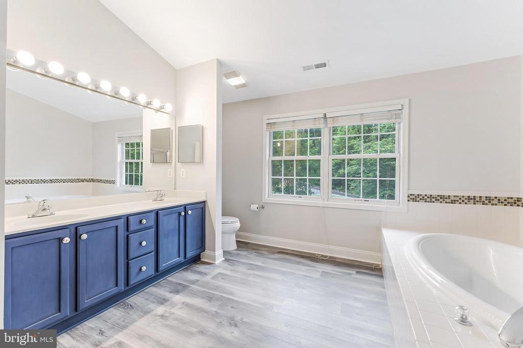 9085 GROUNDHOG LN, MARSHALL, Virginia 20115, 4 Bedrooms Bedrooms, ,2 BathroomsBathrooms,Residential,9085 GROUNDHOG LN,VAFQ2022220 MLS # VAFQ2022220 9085 GROUNDHOG LN, MARSHALL, Virginia 20115, 4 Bedrooms Bedrooms, ,2 BathroomsBathrooms,Residential,9085 GROUNDHOG LN,VAFQ2022220 MLS # VAFQ2022220