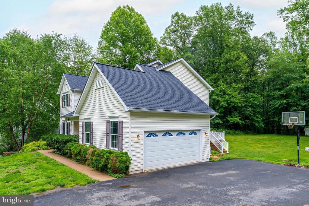 9085 GROUNDHOG LN, MARSHALL, Virginia 20115, 4 Bedrooms Bedrooms, ,2 BathroomsBathrooms,Residential,9085 GROUNDHOG LN,VAFQ2022220 MLS # VAFQ2022220 9085 GROUNDHOG LN, MARSHALL, Virginia 20115, 4 Bedrooms Bedrooms, ,2 BathroomsBathrooms,Residential,9085 GROUNDHOG LN,VAFQ2022220 MLS # VAFQ2022220
