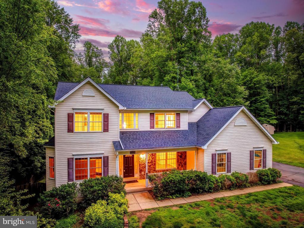 9085 GROUNDHOG LN, MARSHALL, Virginia 20115, 4 Bedrooms Bedrooms, ,2 BathroomsBathrooms,Residential,9085 GROUNDHOG LN,VAFQ2022220 MLS # VAFQ2022220 9085 GROUNDHOG LN, MARSHALL, Virginia 20115, 4 Bedrooms Bedrooms, ,2 BathroomsBathrooms,Residential,9085 GROUNDHOG LN,VAFQ2022220 MLS # VAFQ2022220