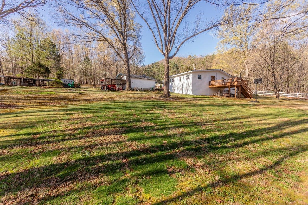 160 GALE LN, STANLEY, Virginia 22851, 2 Bedrooms Bedrooms, ,2 BathroomsBathrooms,Residential,160 GALE LN,675572 MLS # 675572 160 GALE LN, STANLEY, Virginia 22851, 2 Bedrooms Bedrooms, ,2 BathroomsBathrooms,Residential,160 GALE LN,675572 MLS # 675572