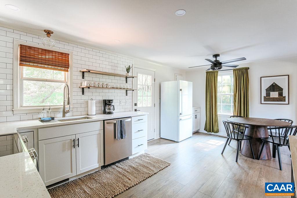 4770 COVE GARDEN RD, NORTH GARDEN, Virginia 22959, 3 Bedrooms Bedrooms, ,2 BathroomsBathrooms,Residential,4770 COVE GARDEN RD,677372 MLS # 677372 4770 COVE GARDEN RD, NORTH GARDEN, Virginia 22959, 3 Bedrooms Bedrooms, ,2 BathroomsBathrooms,Residential,4770 COVE GARDEN RD,677372 MLS # 677372