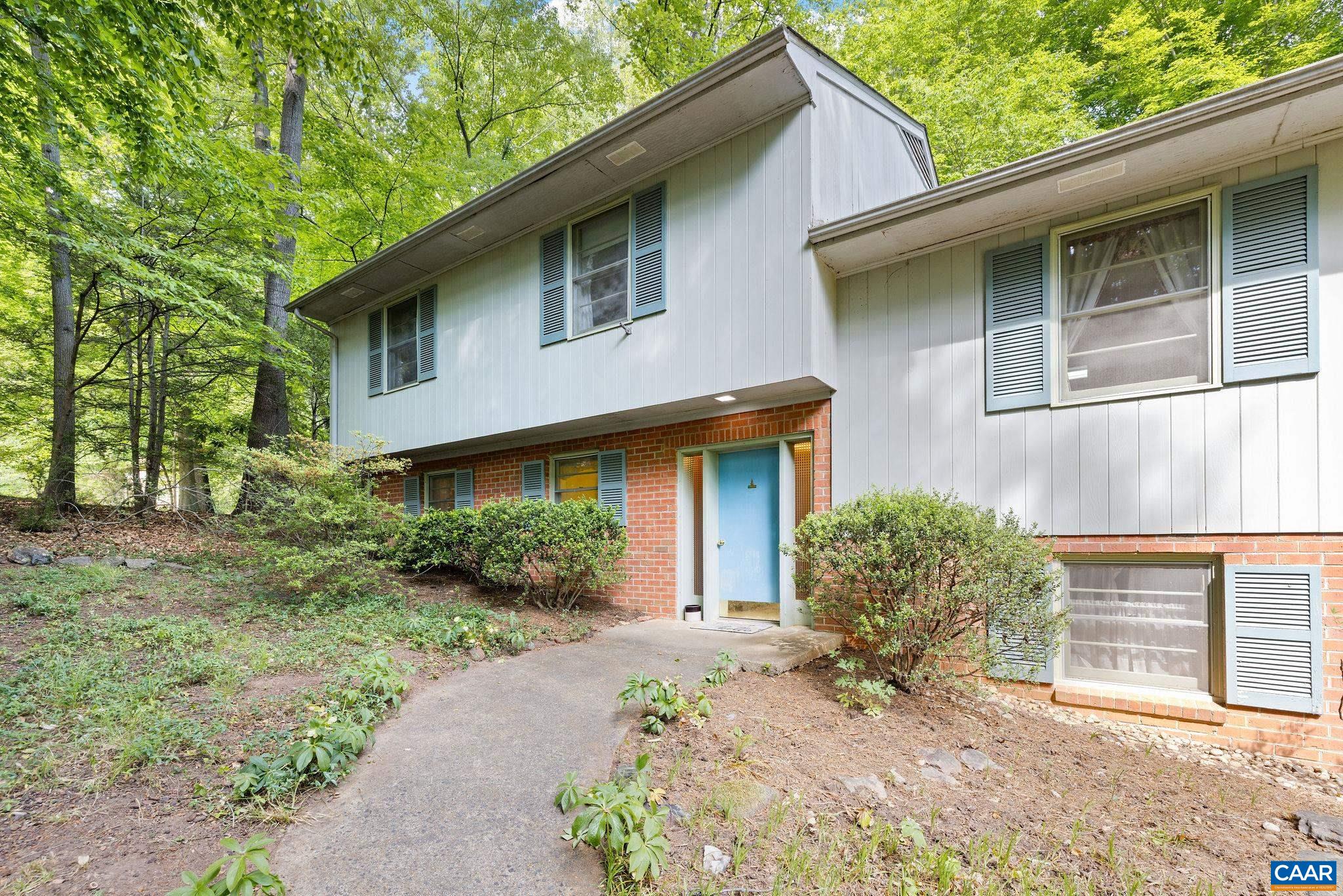 and maintained by same owner for over 50 years! and maintained by same owner for over 50 years!