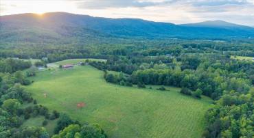 5150 BREAK HEART RD, CROZET, Virginia 22932, 4 Bedrooms Bedrooms, ,1 BathroomBathrooms,Residential,WHITE HALL ESTATE - BACK FARM,5150 BREAK HEART RD,677617 MLS # 677617