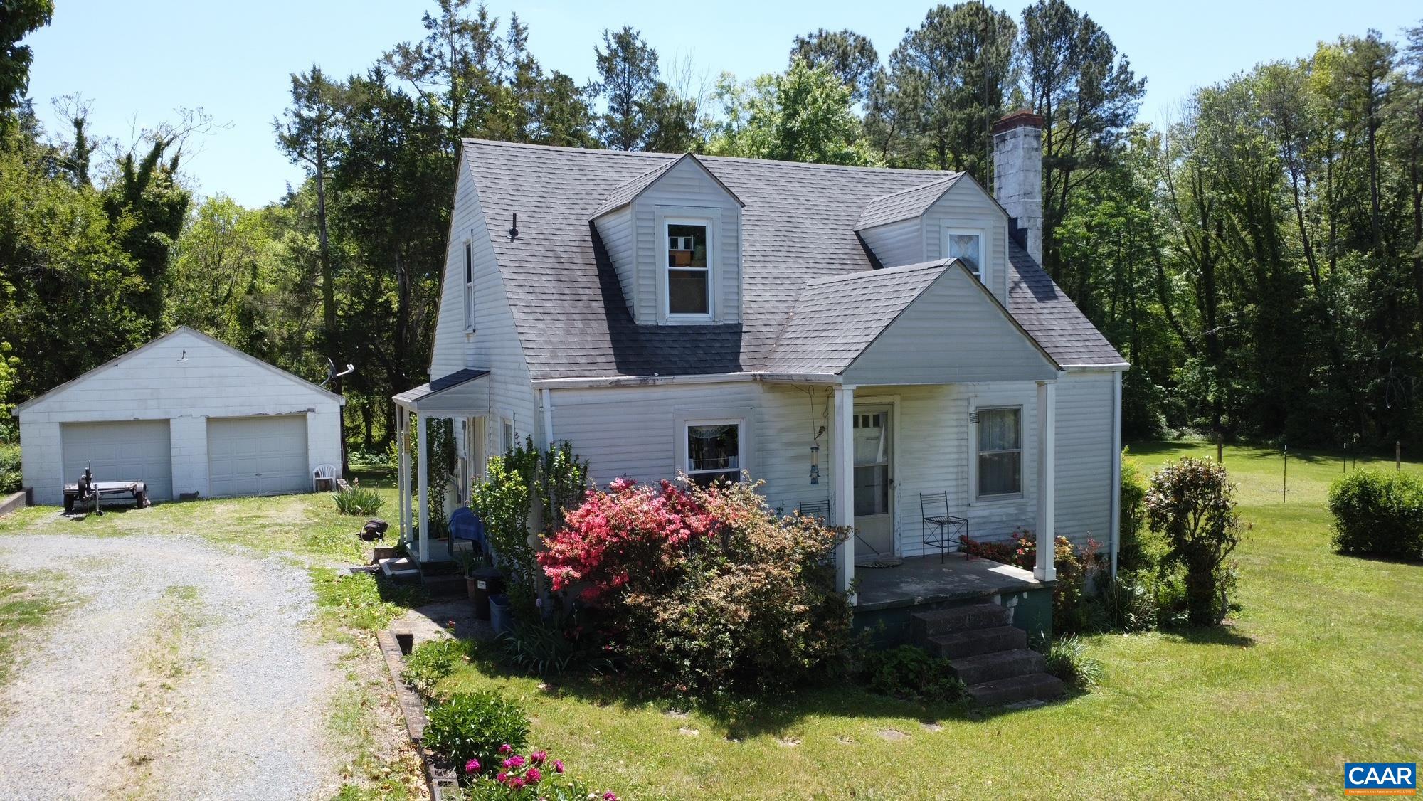 5441 GORDONSVILLE RD, KESWICK, Virginia 22947, 3 Bedrooms Bedrooms, ,1 BathroomBathrooms,Residential,5441 GORDONSVILLE RD,677620 MLS # 677620 5441 GORDONSVILLE RD, KESWICK, Virginia 22947, 3 Bedrooms Bedrooms, ,1 BathroomBathrooms,Residential,5441 GORDONSVILLE RD,677620 MLS # 677620