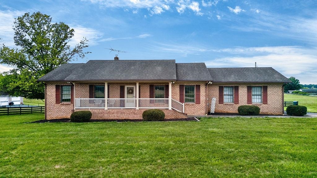 150 BATTLEFIELD RD, WAYNESBORO, Virginia 22980, 3 Bedrooms Bedrooms, ,2 BathroomsBathrooms,Residential,150 BATTLEFIELD RD,677622 MLS # 677622