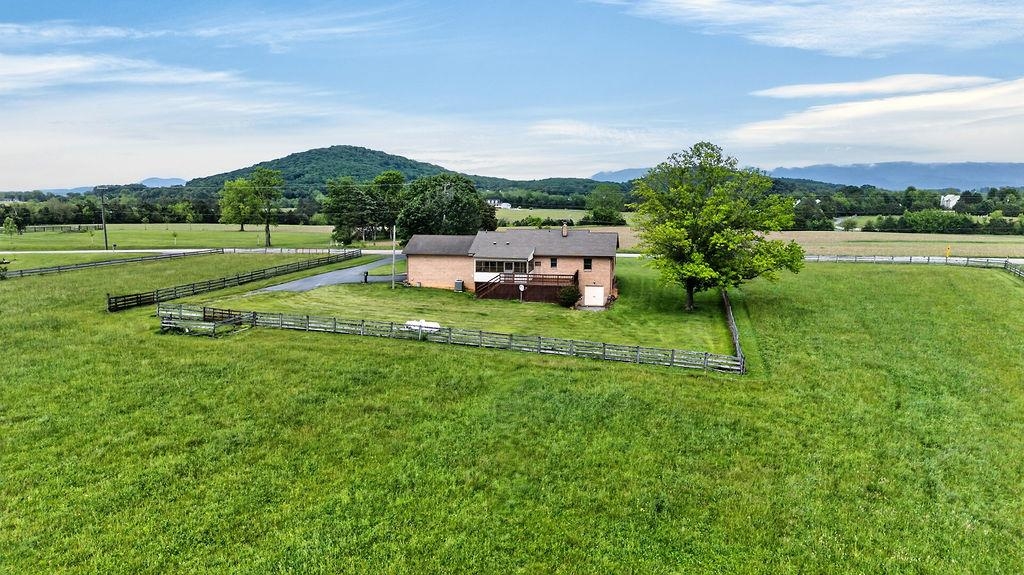 150 BATTLEFIELD RD, WAYNESBORO, Virginia 22980, 3 Bedrooms Bedrooms, ,2 BathroomsBathrooms,Residential,150 BATTLEFIELD RD,677622 MLS # 677622