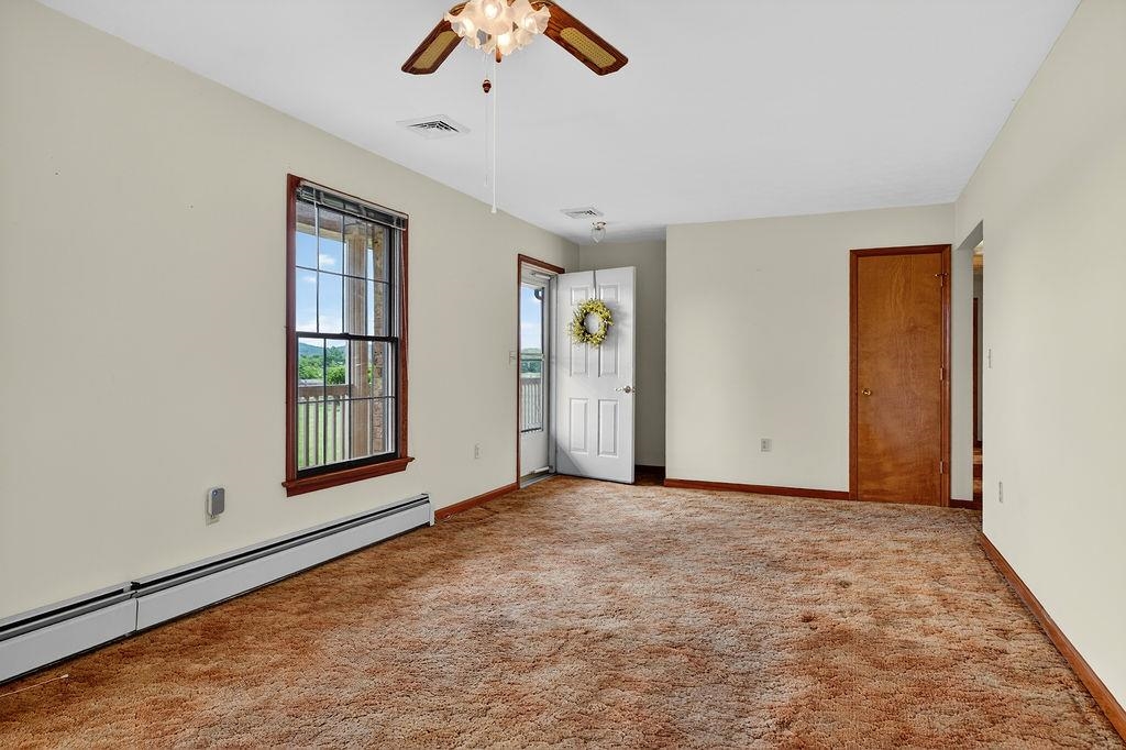 150 BATTLEFIELD RD, WAYNESBORO, Virginia 22980, 3 Bedrooms Bedrooms, ,2 BathroomsBathrooms,Residential,150 BATTLEFIELD RD,677622 MLS # 677622