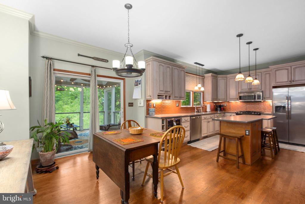 7931 GOLD LEAF CIR, SPOTSYLVANIA, Virginia 22551, 5 Bedrooms Bedrooms, ,3 BathroomsBathrooms,Residential,7931 GOLD LEAF CIR,VASP2040680 MLS # VASP2040680 7931 GOLD LEAF CIR, SPOTSYLVANIA, Virginia 22551, 5 Bedrooms Bedrooms, ,3 BathroomsBathrooms,Residential,7931 GOLD LEAF CIR,VASP2040680 MLS # VASP2040680