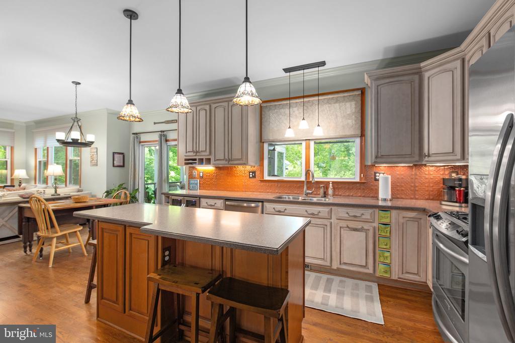 7931 GOLD LEAF CIR, SPOTSYLVANIA, Virginia 22551, 5 Bedrooms Bedrooms, ,3 BathroomsBathrooms,Residential,7931 GOLD LEAF CIR,VASP2040680 MLS # VASP2040680 7931 GOLD LEAF CIR, SPOTSYLVANIA, Virginia 22551, 5 Bedrooms Bedrooms, ,3 BathroomsBathrooms,Residential,7931 GOLD LEAF CIR,VASP2040680 MLS # VASP2040680