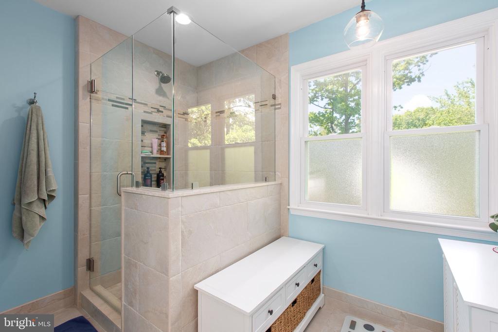 7931 GOLD LEAF CIR, SPOTSYLVANIA, Virginia 22551, 5 Bedrooms Bedrooms, ,3 BathroomsBathrooms,Residential,7931 GOLD LEAF CIR,VASP2040680 MLS # VASP2040680 7931 GOLD LEAF CIR, SPOTSYLVANIA, Virginia 22551, 5 Bedrooms Bedrooms, ,3 BathroomsBathrooms,Residential,7931 GOLD LEAF CIR,VASP2040680 MLS # VASP2040680