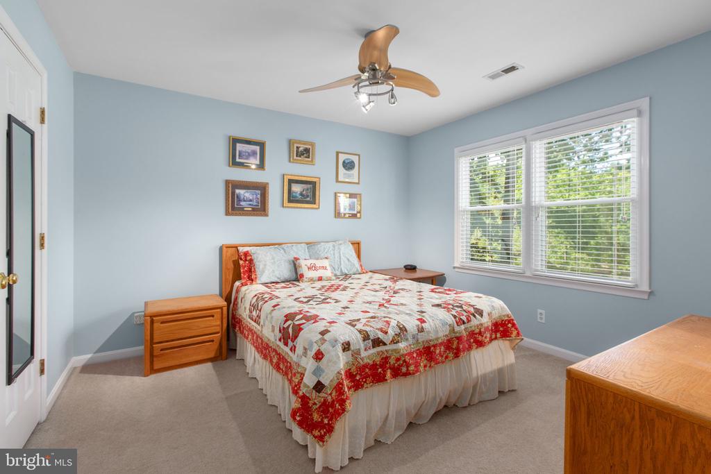 7931 GOLD LEAF CIR, SPOTSYLVANIA, Virginia 22551, 5 Bedrooms Bedrooms, ,3 BathroomsBathrooms,Residential,7931 GOLD LEAF CIR,VASP2040680 MLS # VASP2040680 7931 GOLD LEAF CIR, SPOTSYLVANIA, Virginia 22551, 5 Bedrooms Bedrooms, ,3 BathroomsBathrooms,Residential,7931 GOLD LEAF CIR,VASP2040680 MLS # VASP2040680