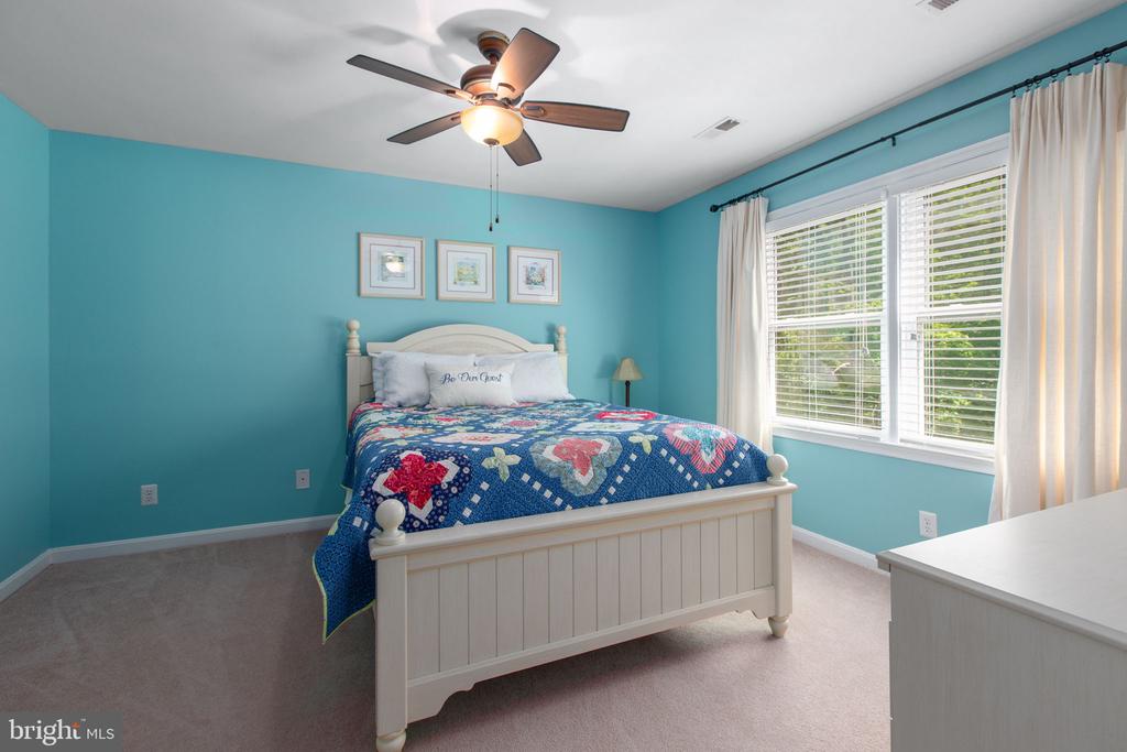 7931 GOLD LEAF CIR, SPOTSYLVANIA, Virginia 22551, 5 Bedrooms Bedrooms, ,3 BathroomsBathrooms,Residential,7931 GOLD LEAF CIR,VASP2040680 MLS # VASP2040680 7931 GOLD LEAF CIR, SPOTSYLVANIA, Virginia 22551, 5 Bedrooms Bedrooms, ,3 BathroomsBathrooms,Residential,7931 GOLD LEAF CIR,VASP2040680 MLS # VASP2040680